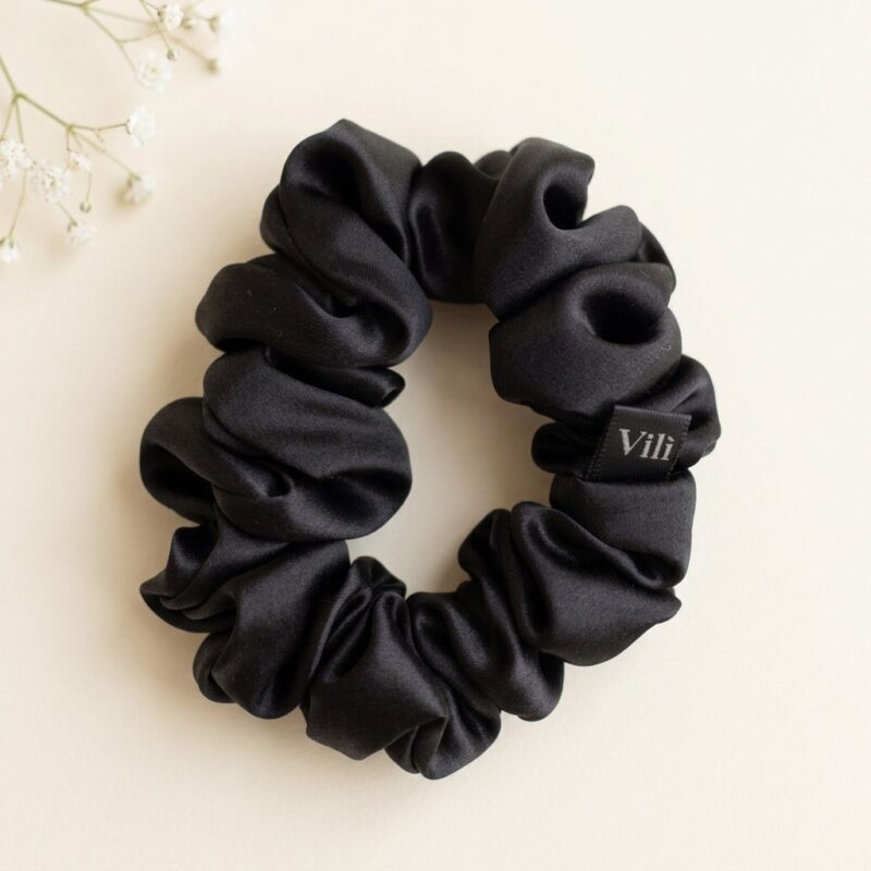 Šilkinė plaukų gumytė „Oniksas“ – 3 cm