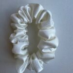 Šilkinė plaukų gumytė „Dramblio Kaulas“ – 3 cm – 2