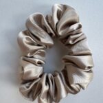 Šilkinė plaukų gumytė „Karamelė“ – 3 cm – 2